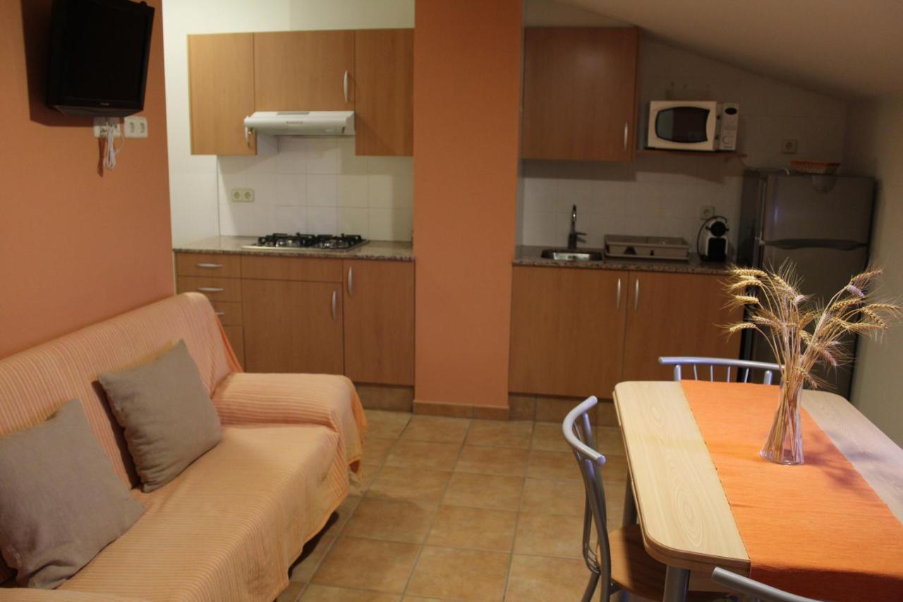 Castell De Ceuro. Hotel Rural Ogern Екстериор снимка