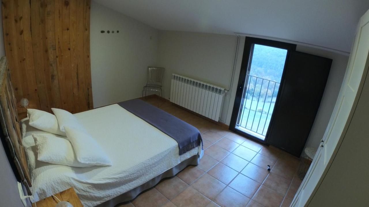 Castell De Ceuro. Hotel Rural Ogern Екстериор снимка