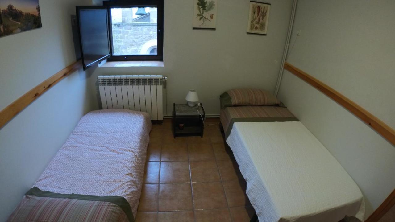 Castell De Ceuro. Hotel Rural Ogern Екстериор снимка